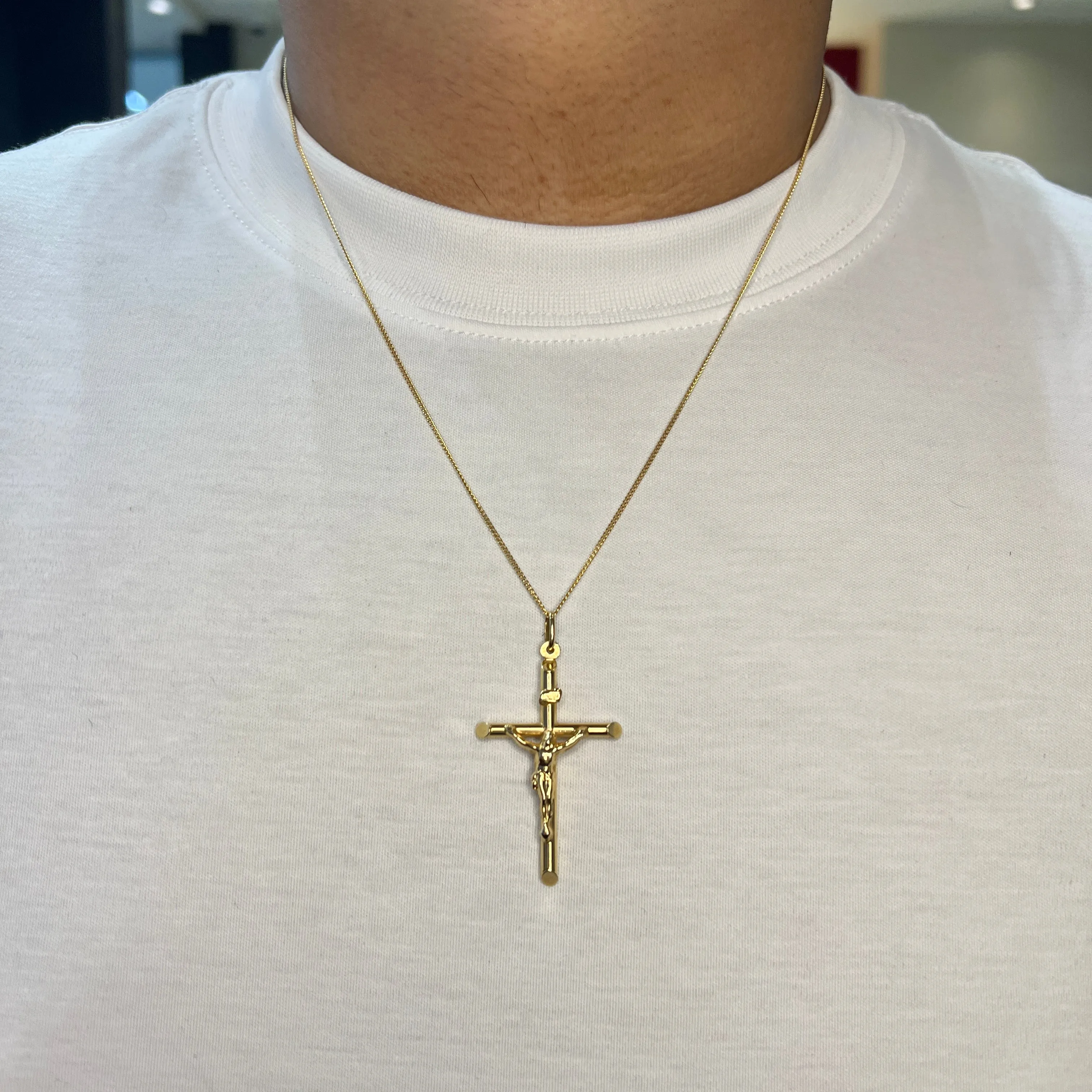 (10K, 14K, 18K) Yellow Gold (28mm) Crucifix Pendant