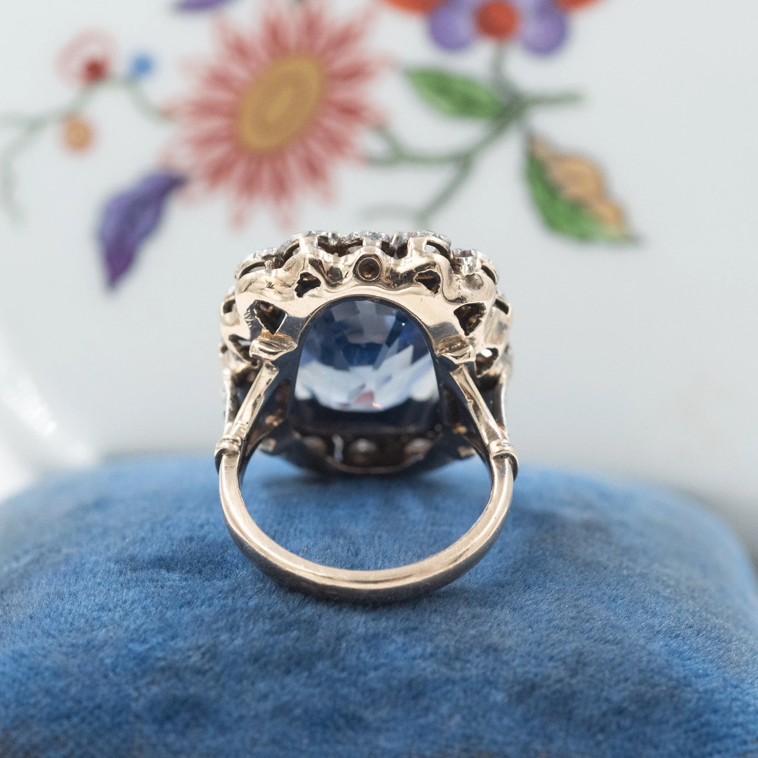 16.44 Carat Ceylon Sapphire & Rose-Cut Diamond Ring