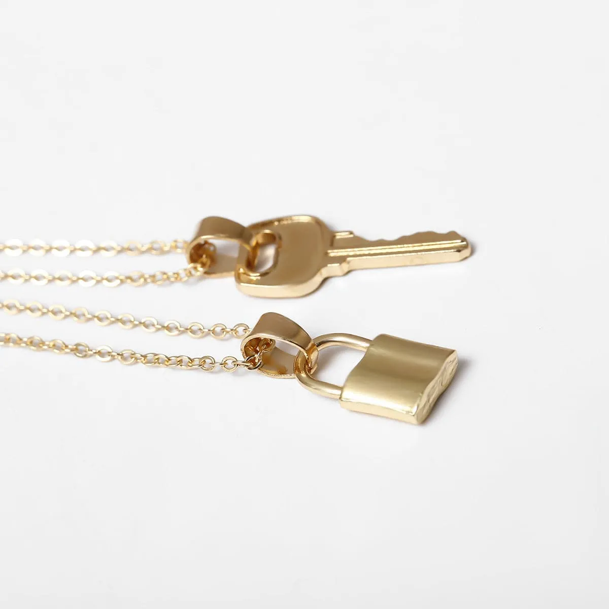 18K Gold-Plated Lock & Key Pendant Necklace Set