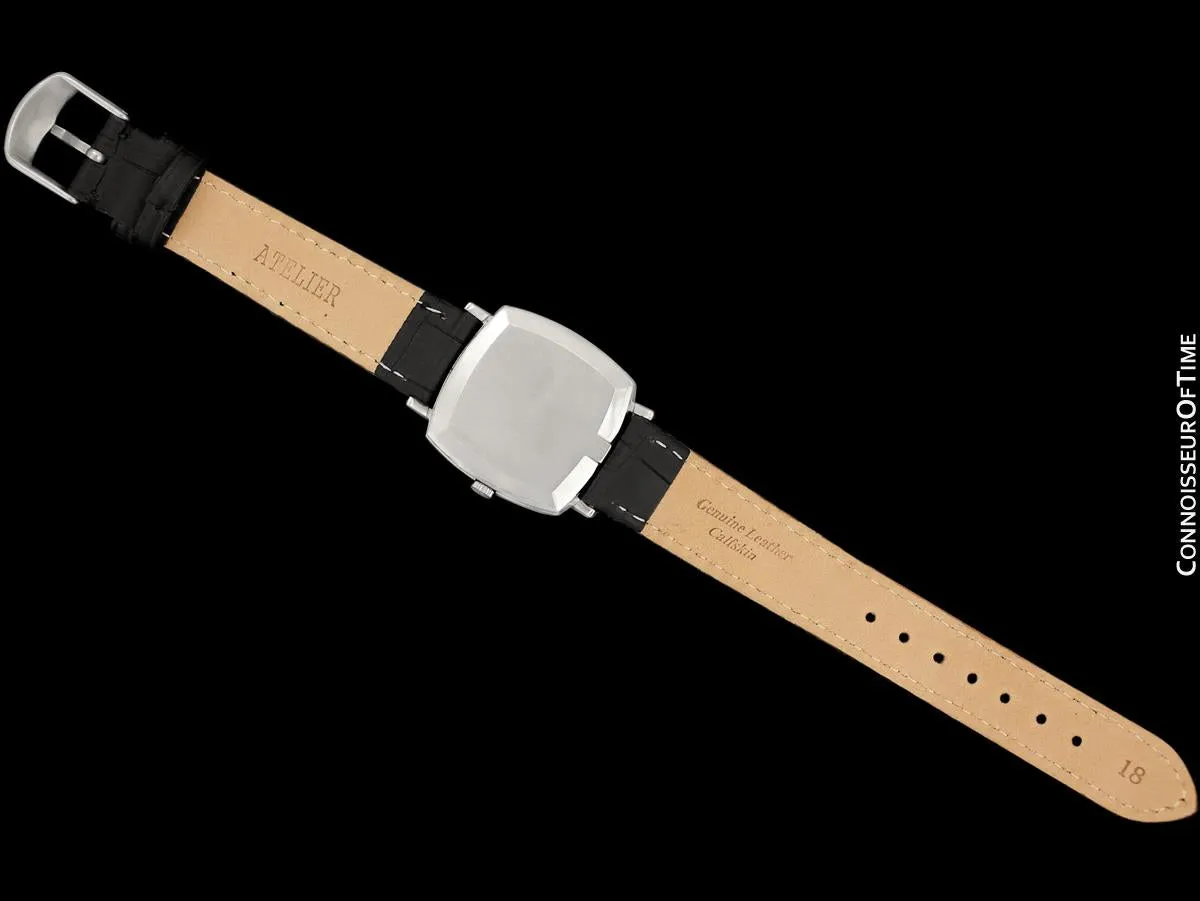1975 Omega Geneve Vintage Mens Unisex Handwound Dress Watch with Disney's Pluto Dog - Stainless Steel
