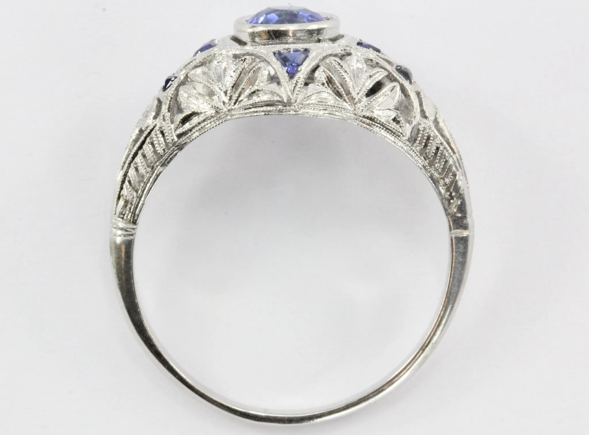 Antique Art Deco Platinum Sapphire Ring