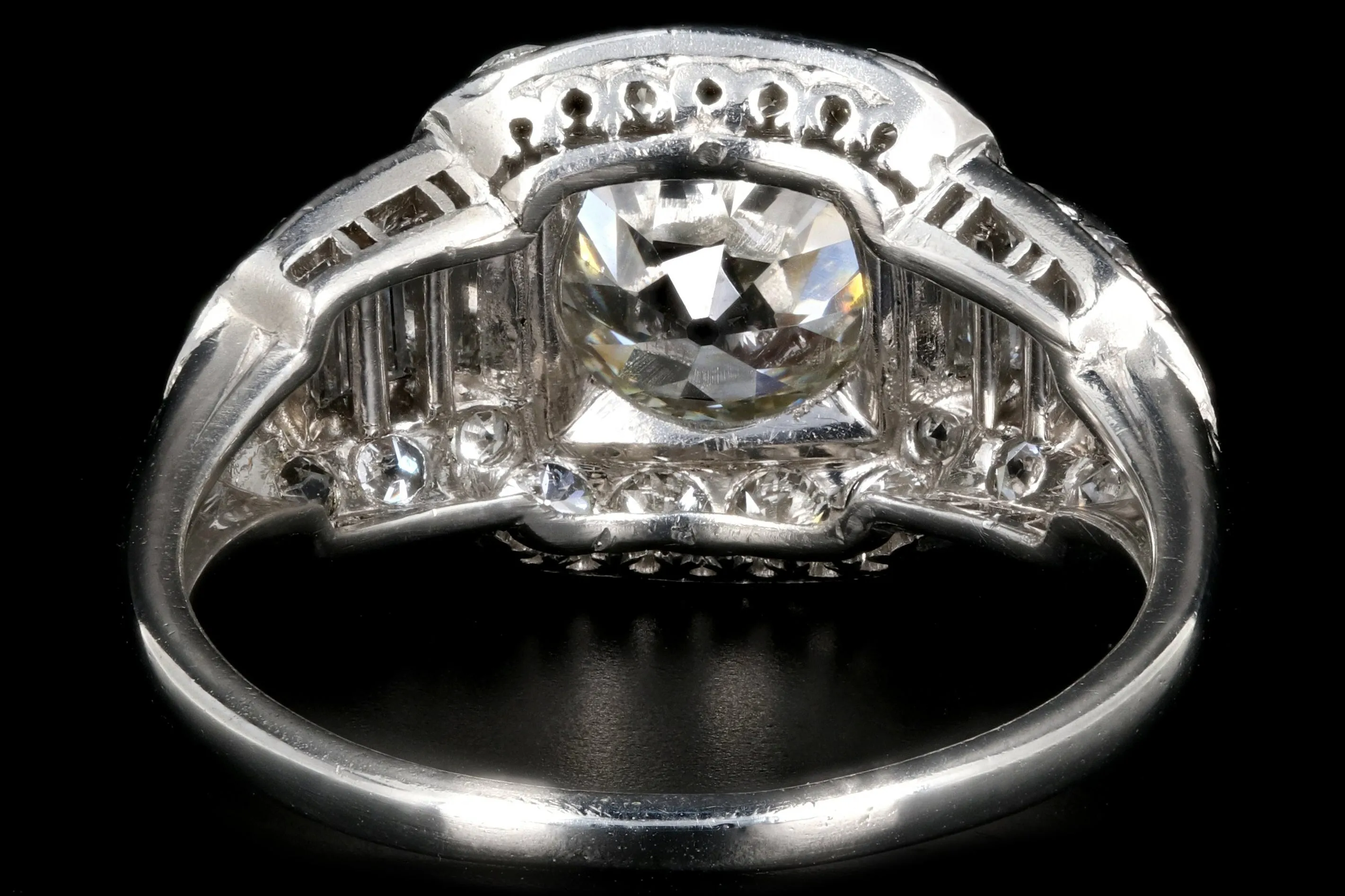 Art Deco Platinum 1.75 Carat Old European Cut Diamond Engagement Ring