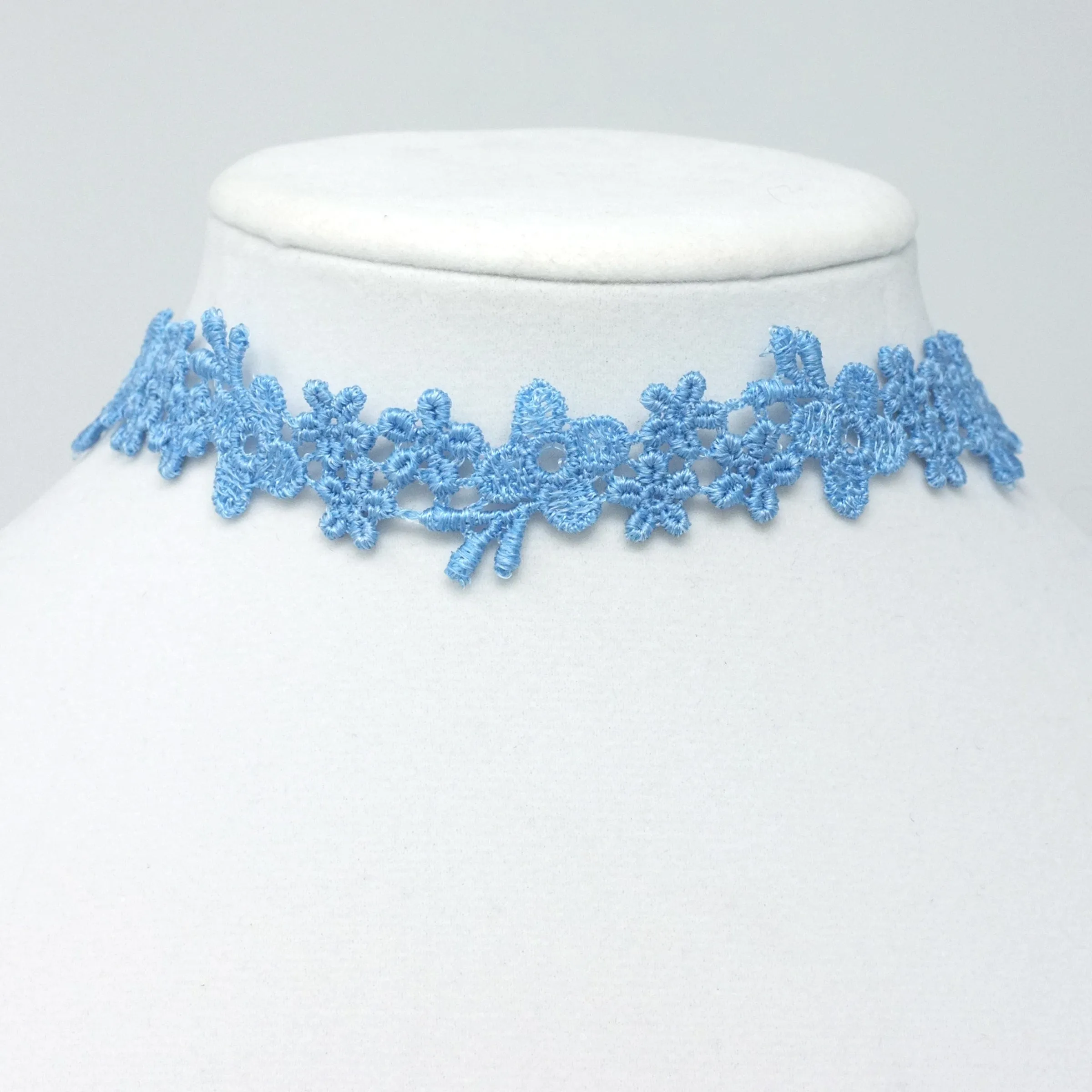 Astrid Light Blue Daisy Choker