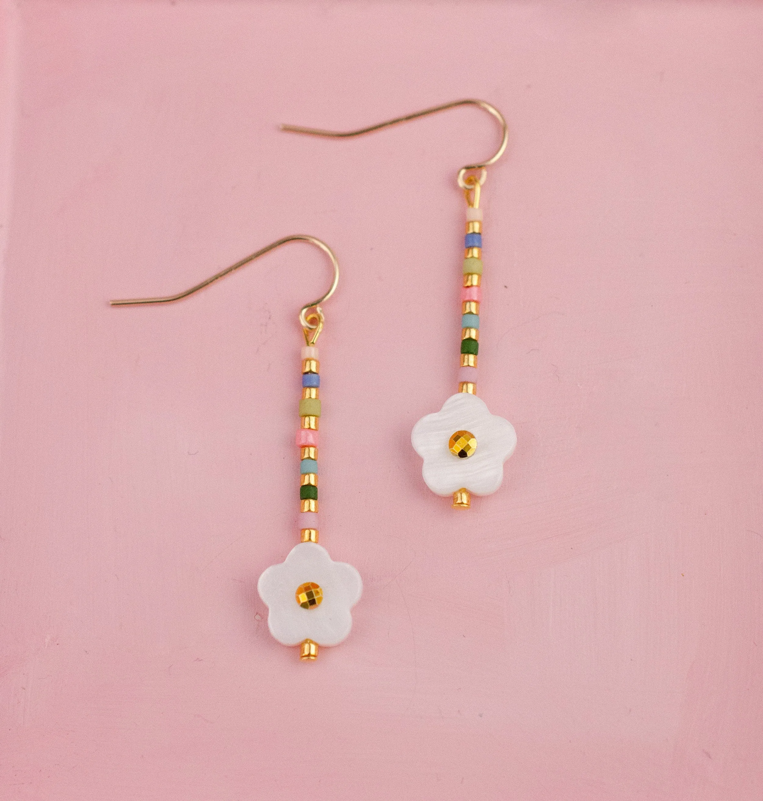 Beaded flower earrings, Flower dangle earrings, colorful dangle earrings, pride earrings, rainbow flower earrings, colorful flower earrings