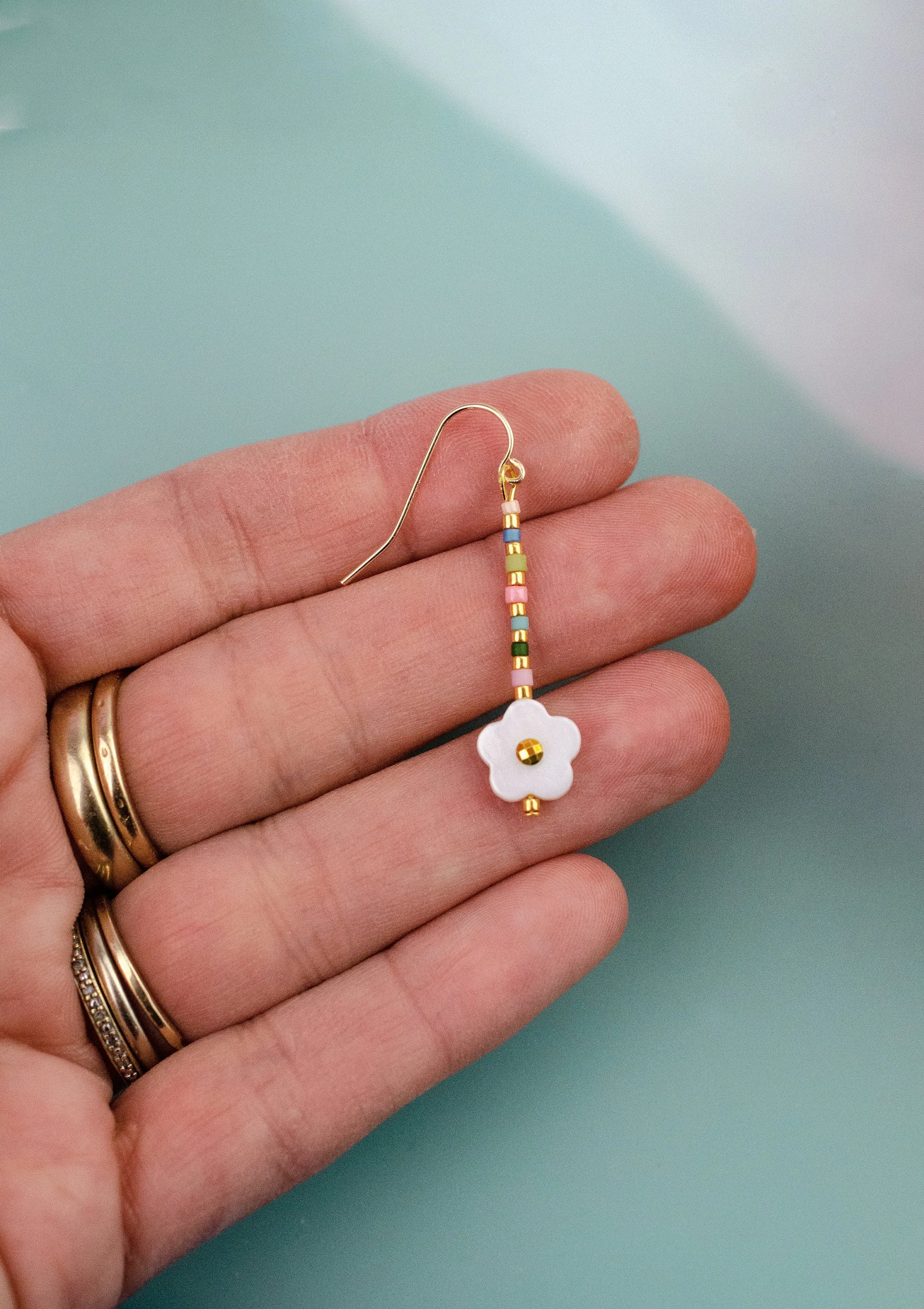 Beaded flower earrings, Flower dangle earrings, colorful dangle earrings, pride earrings, rainbow flower earrings, colorful flower earrings