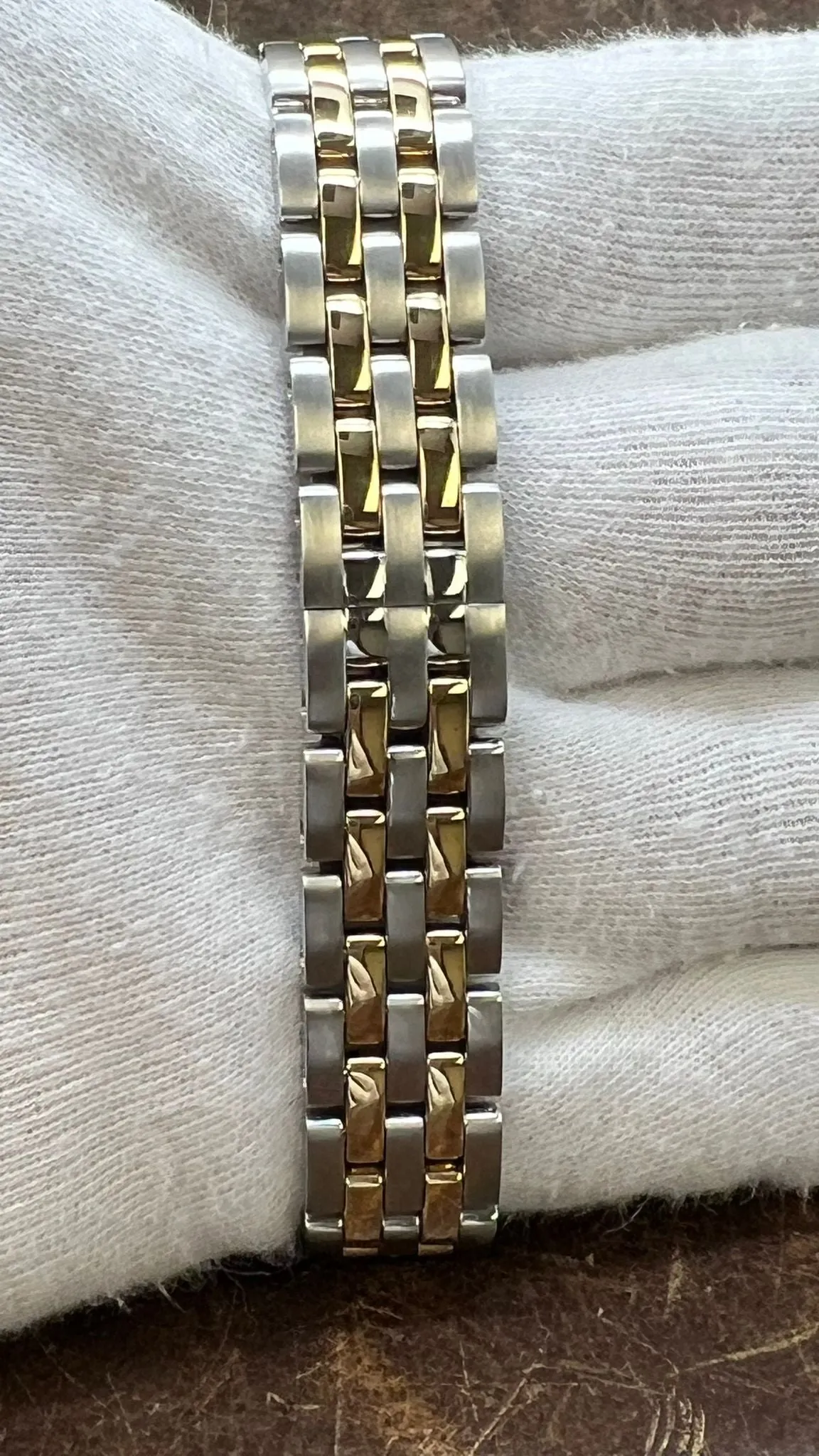 Cartier Panthere 4023 W2PN0006 Silver Roman Dial Quartz Women's Watch