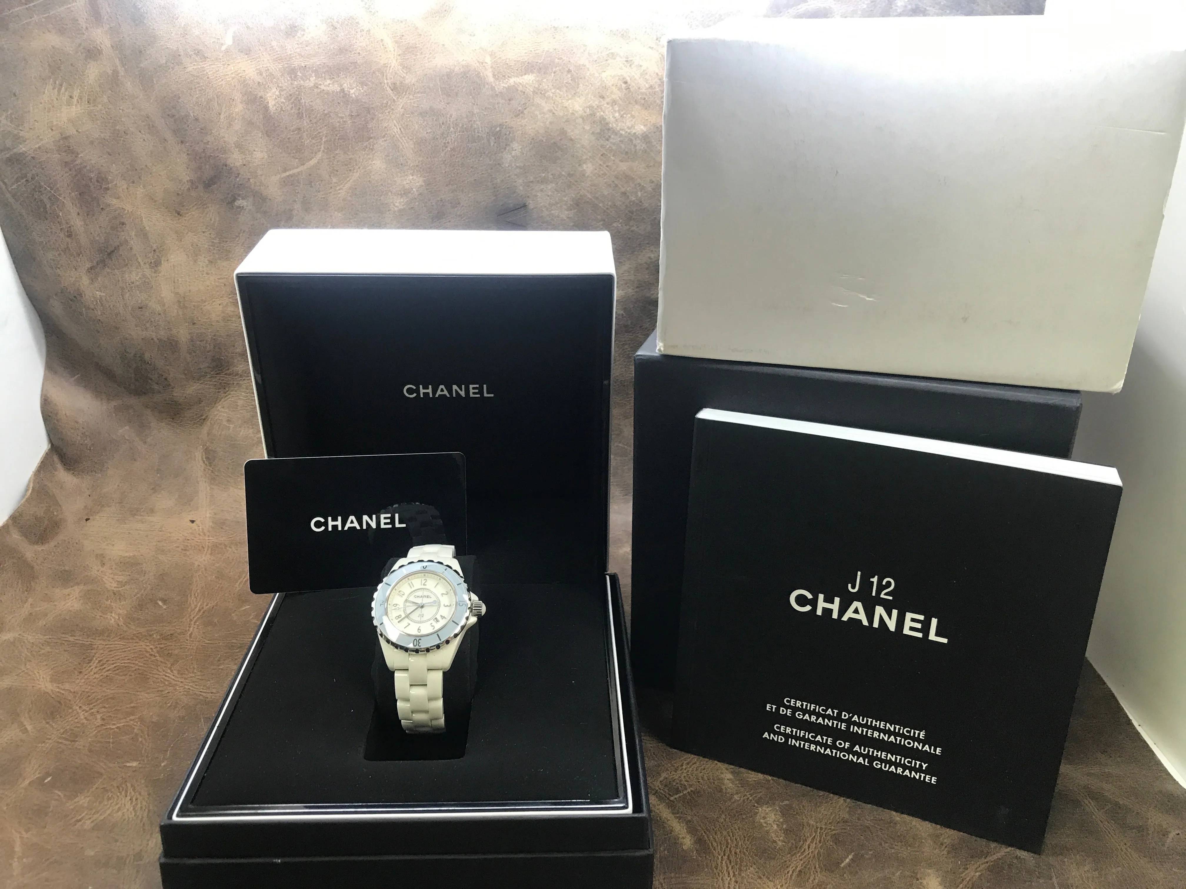 Chanel J12 H4340 Limited Edition 1200pcs H4340 White Dial Quartz Women's Watch