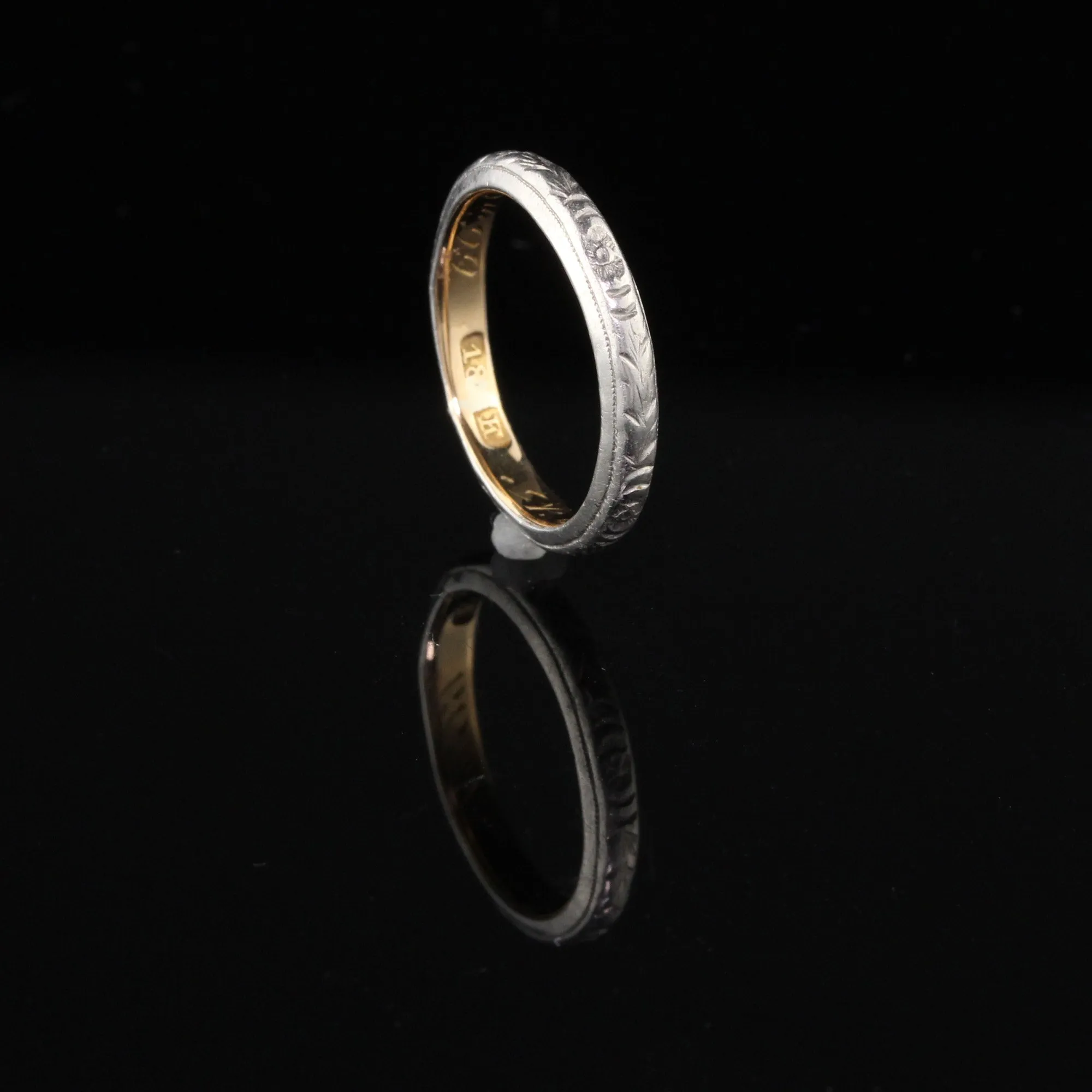 Circa 1899 - Antique Victorian Engraved Platinum And 18K Yellow Gold Wedding Band - Size 5 1/4