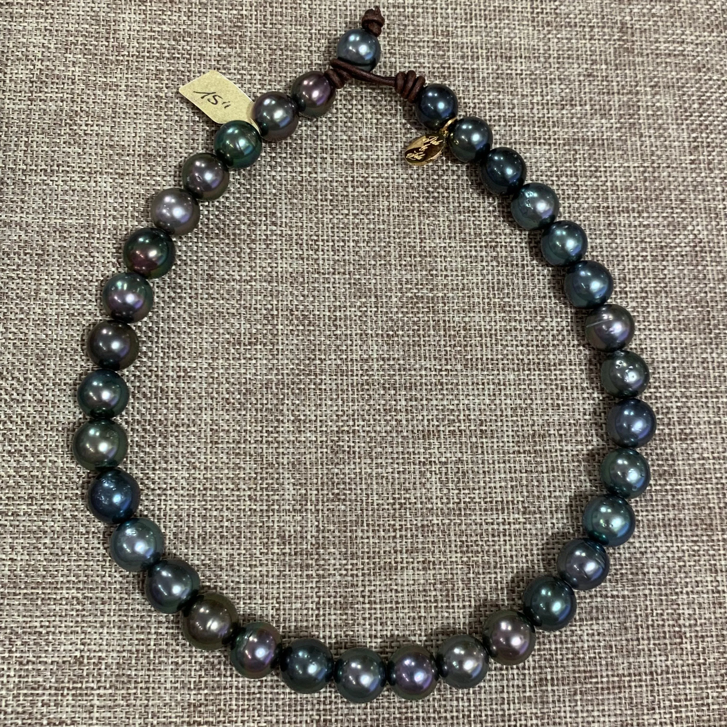 Classic Style w/ Tahitian Pearls Choker | 15”