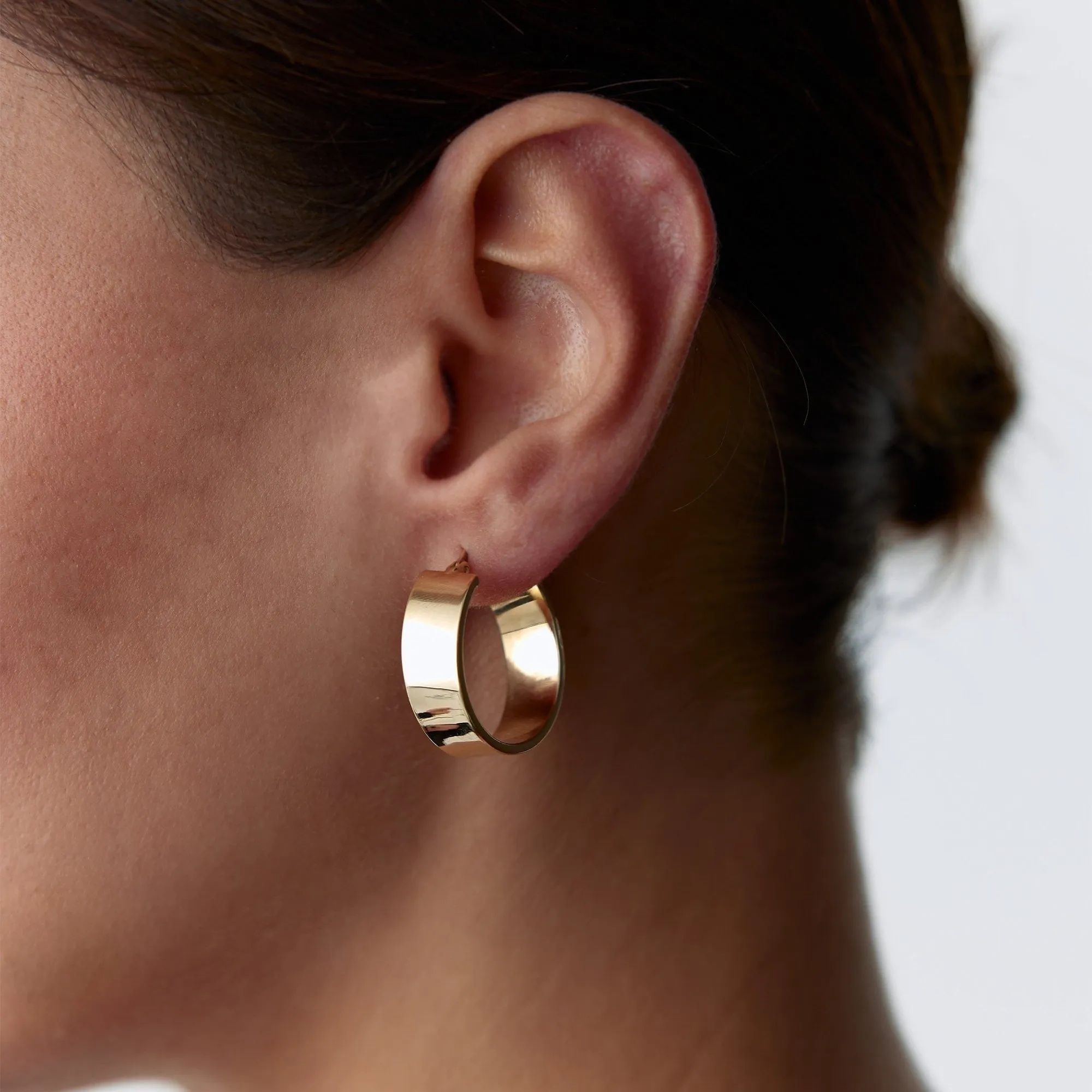 Deev Wide Hoop Earrings