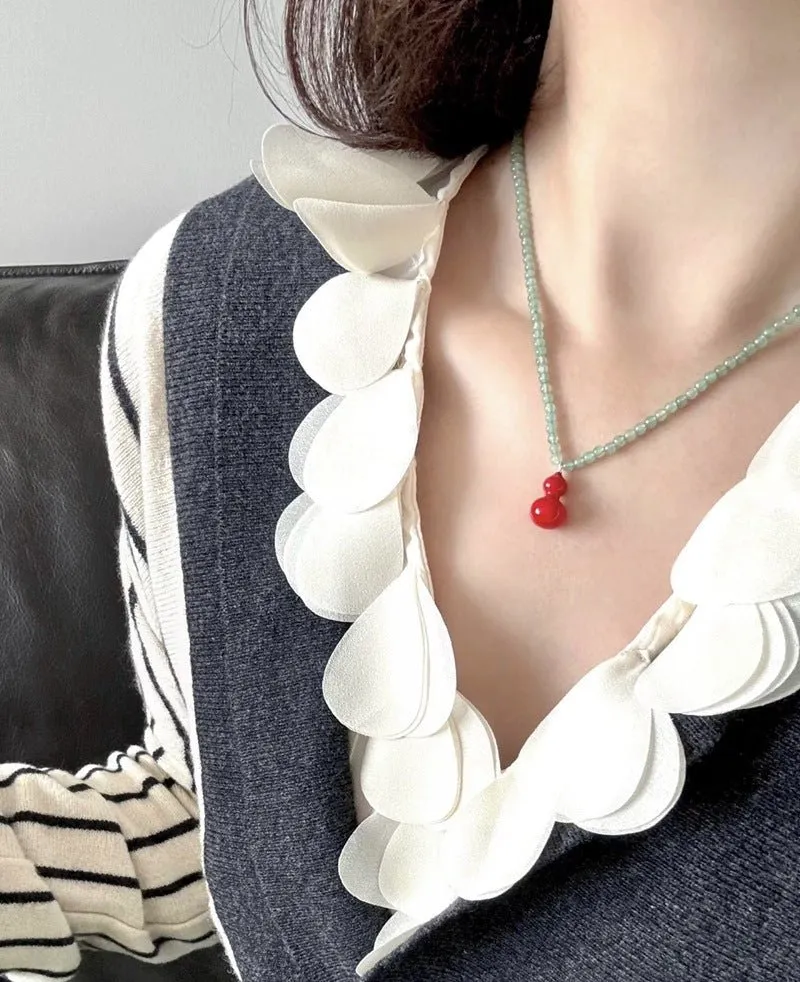 Green Aventurine and Red Enamel Gourd Pendant Necklace