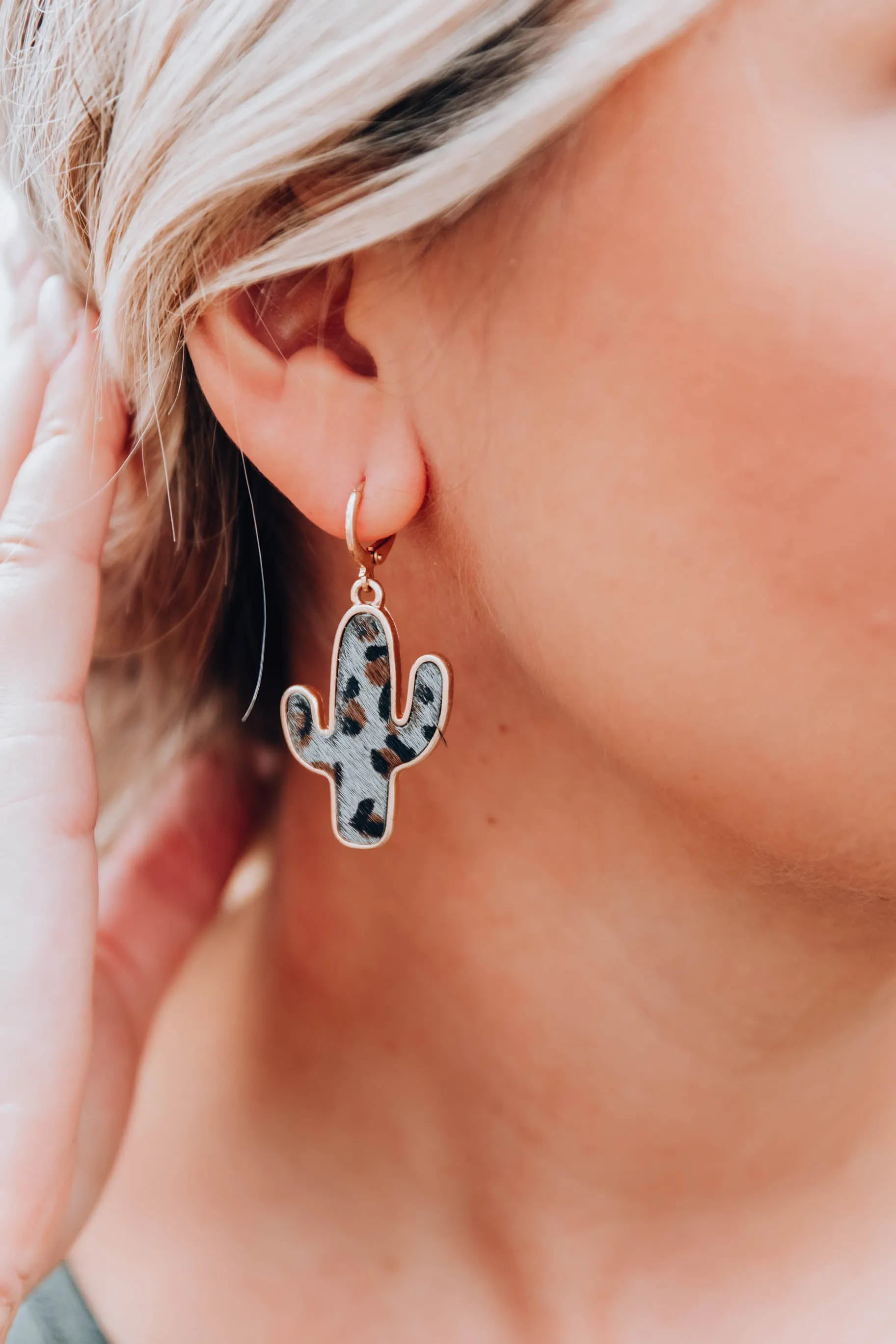 Leopard Cactus Earrings - Grey