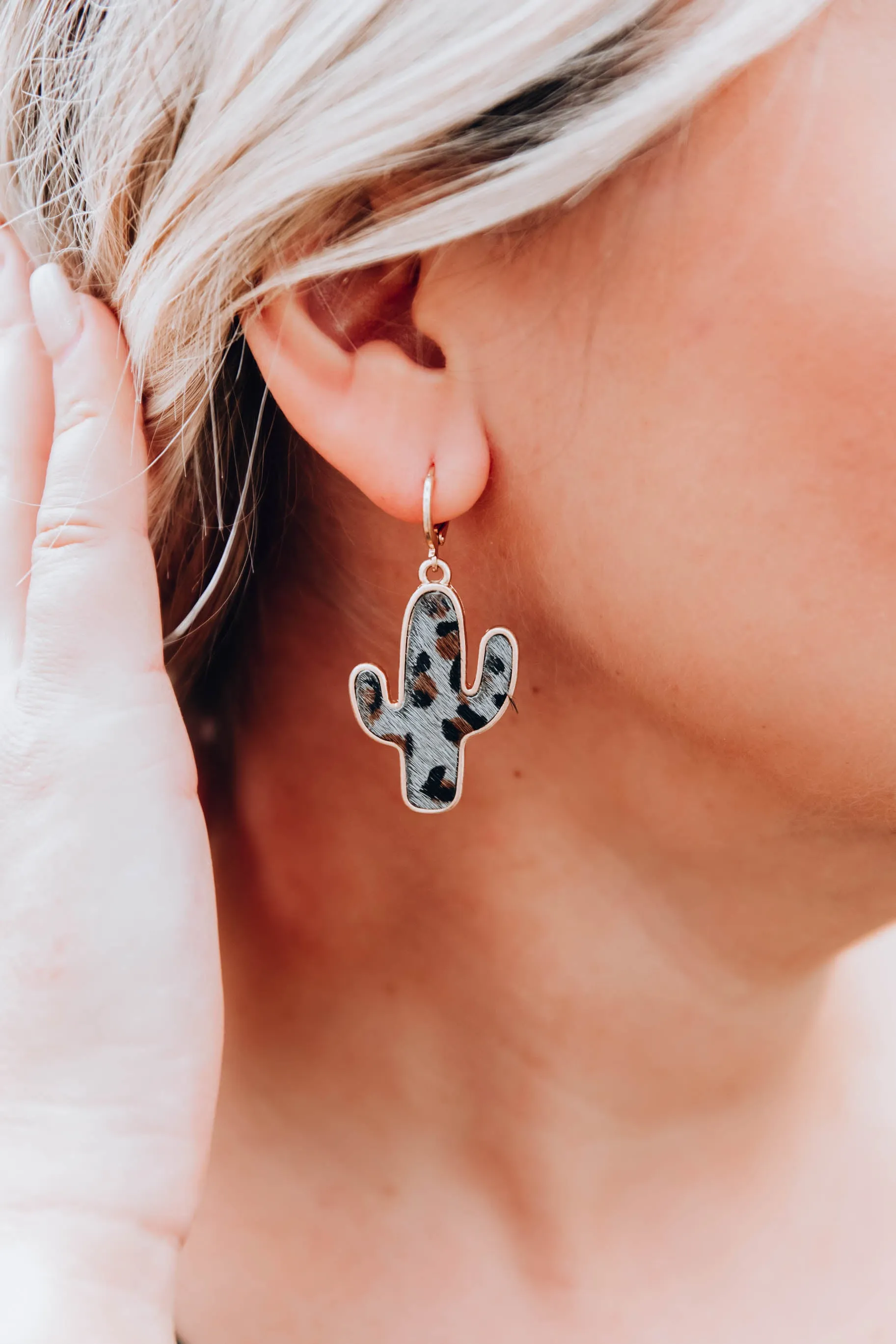 Leopard Cactus Earrings - Grey