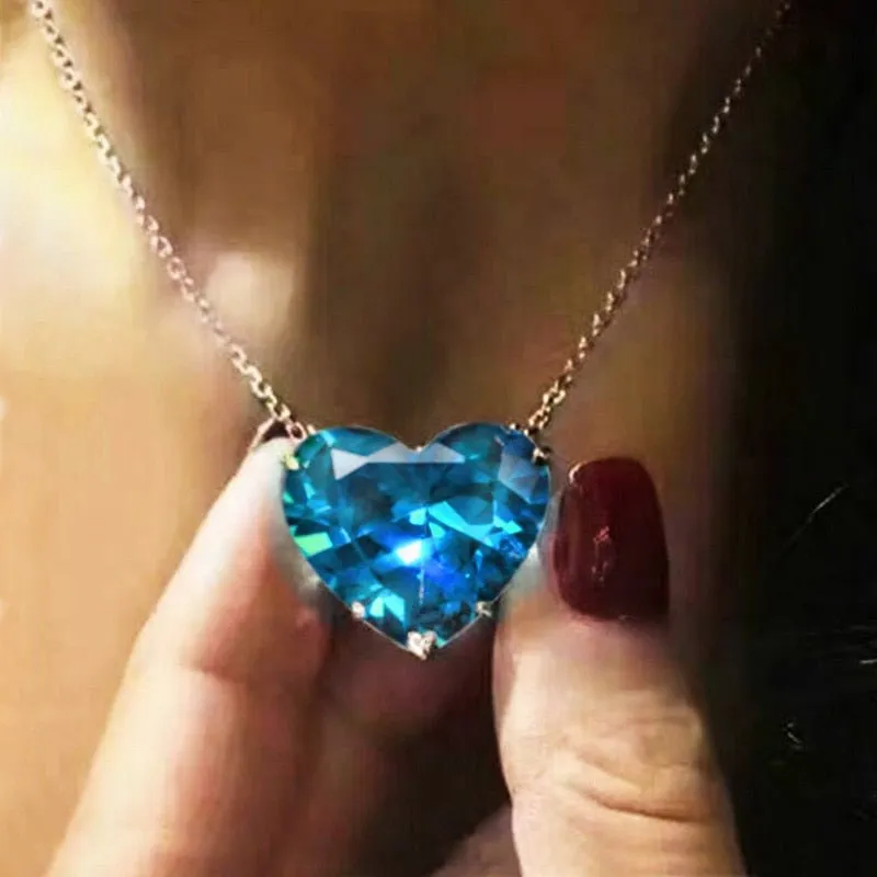Luxury Big Heart Pendant Necklace Women Party Gift  Jewelry