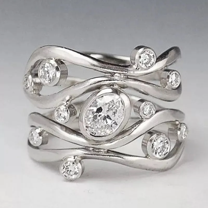 Luxury Twist Cocktail Ring for Women Gold Party Jewelry