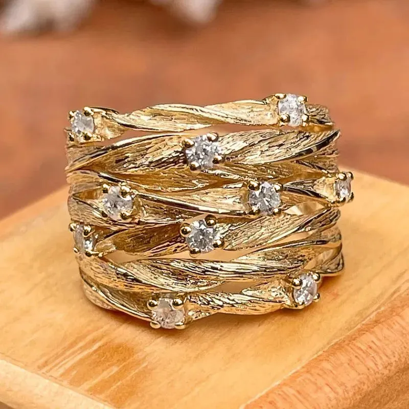 Luxury Twist Cocktail Ring for Women Gold Party Jewelry