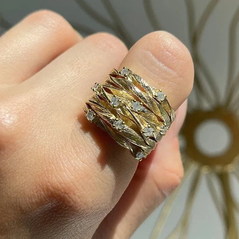 Luxury Twist Cocktail Ring for Women Gold Party Jewelry