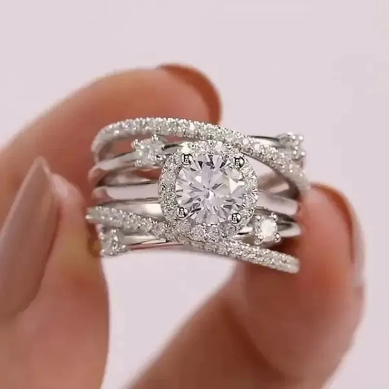 Luxury Twist Cocktail Ring for Women Gold Party Jewelry