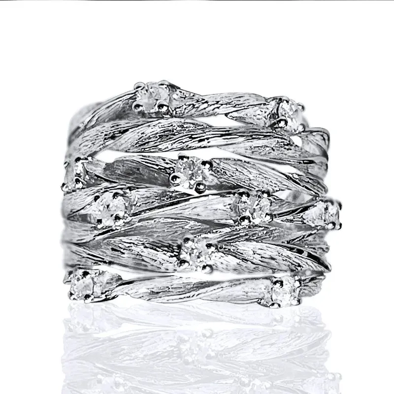 Luxury Twist Cocktail Ring for Women Gold Party Jewelry