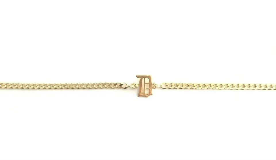 Old English Initial CURB CHOKER