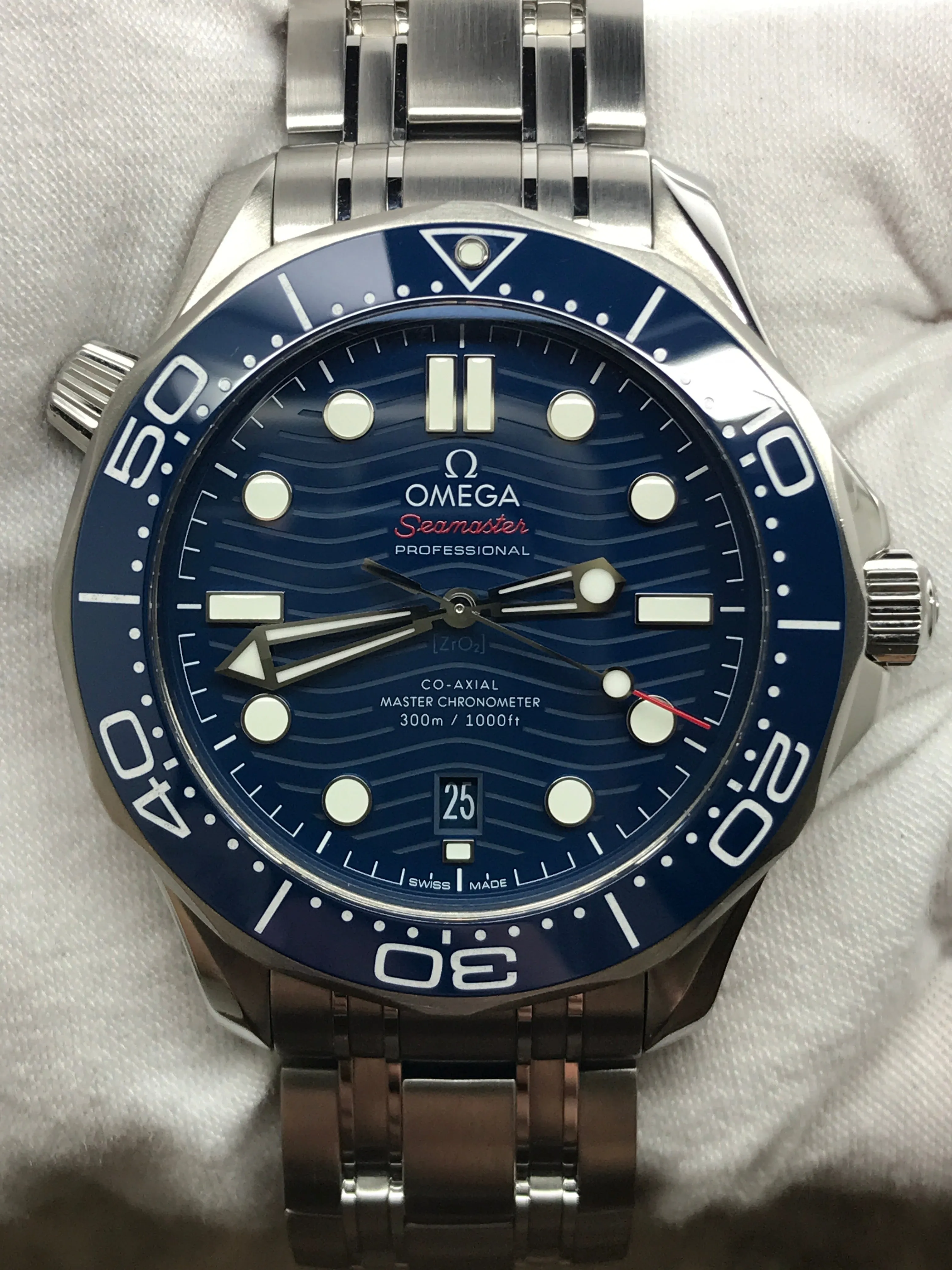 Omega Seamaster Diver 300M 210.30.42.20.03.001 Blue Dial Automatic Men's Watch