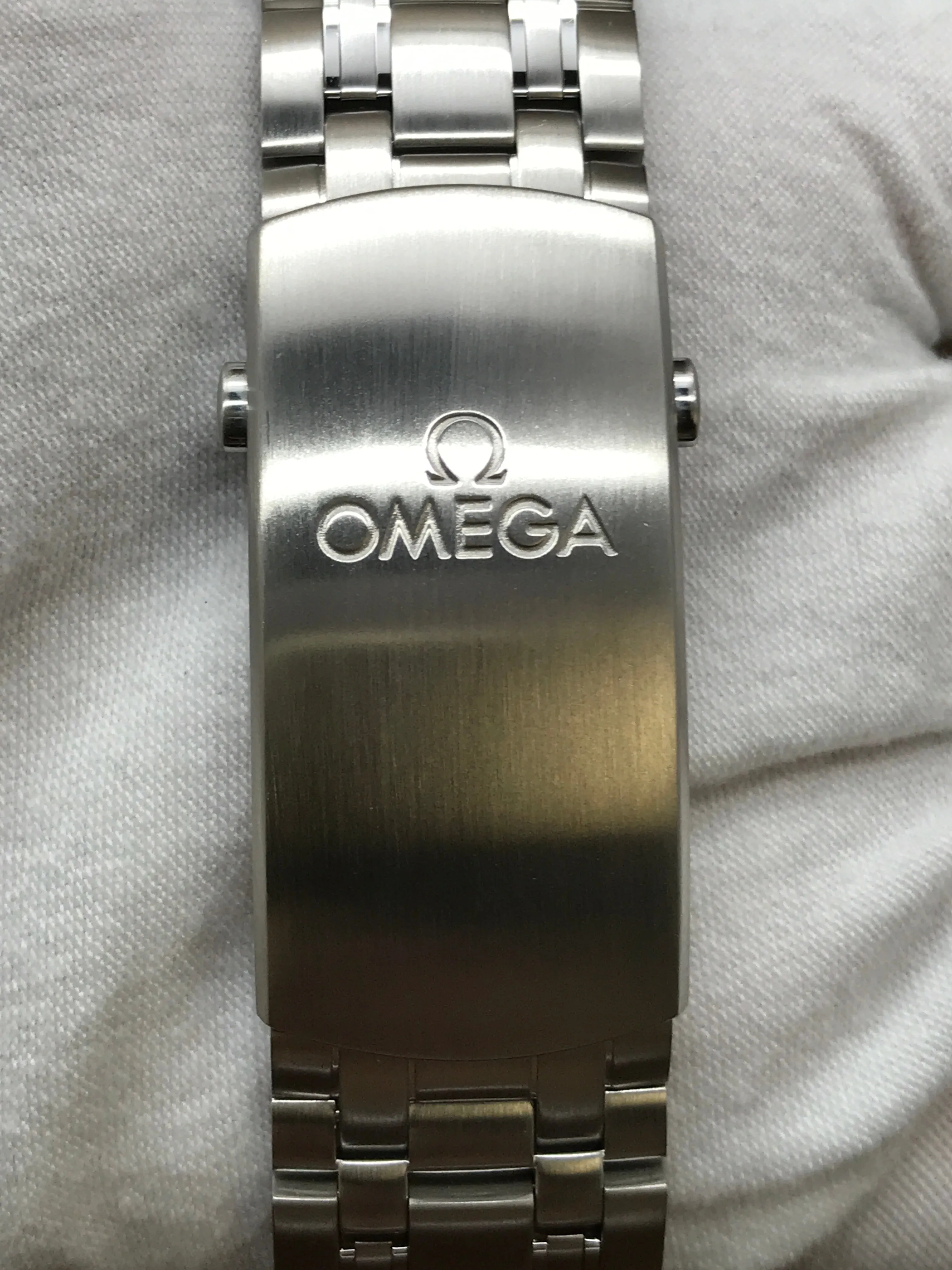 Omega Seamaster Diver 300M 210.30.42.20.03.001 Blue Dial Automatic Men's Watch