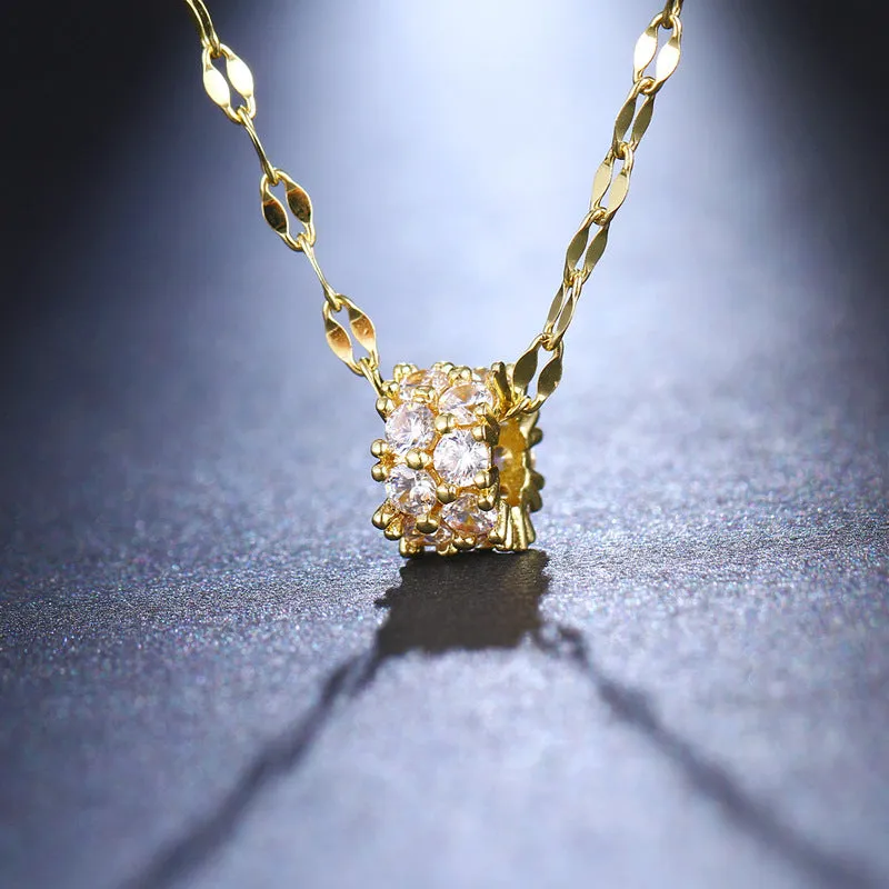Opulent Zircon Choker Fashionable Roman Pendant Necklaces in Gold and Silver Tones for Women