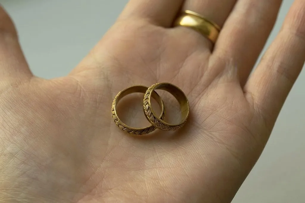 Pair of Gold Rope Rings