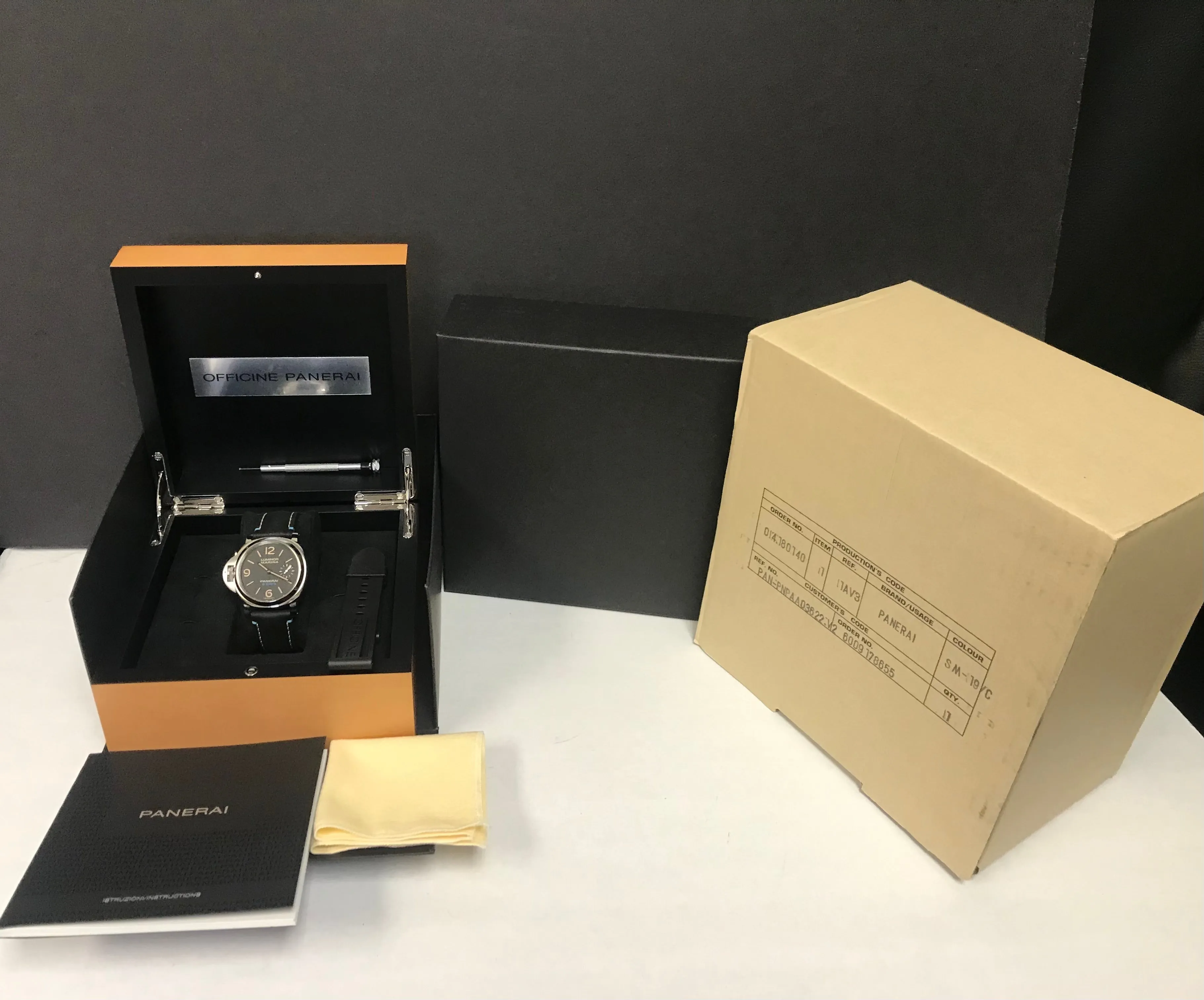 Panerai Luminor 8 Days PAM00796 Black Dial Hand Wind Men's Watch