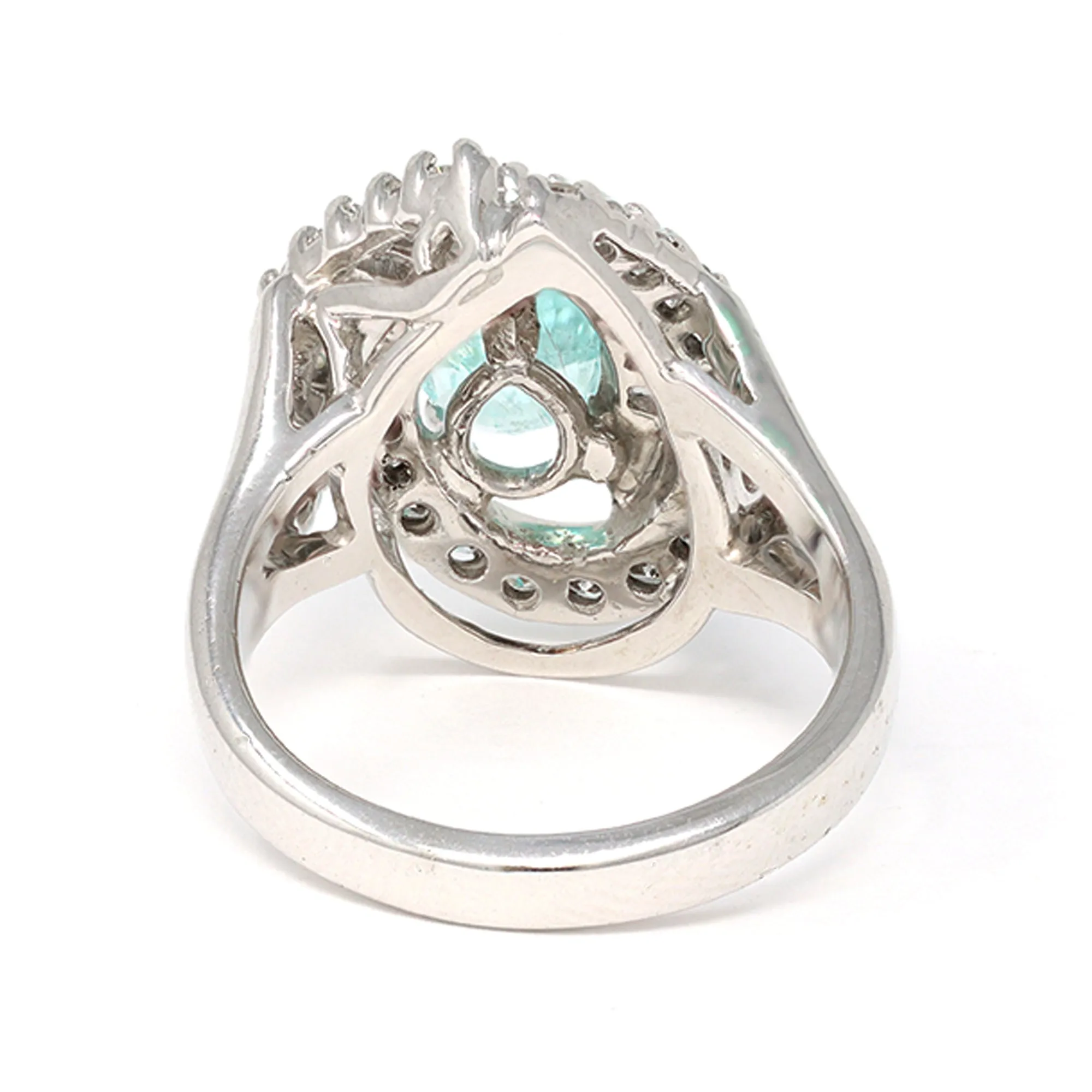 Paraiba Tourmaline and Diamond Ring Set in 14k White Gold, Circa 1990