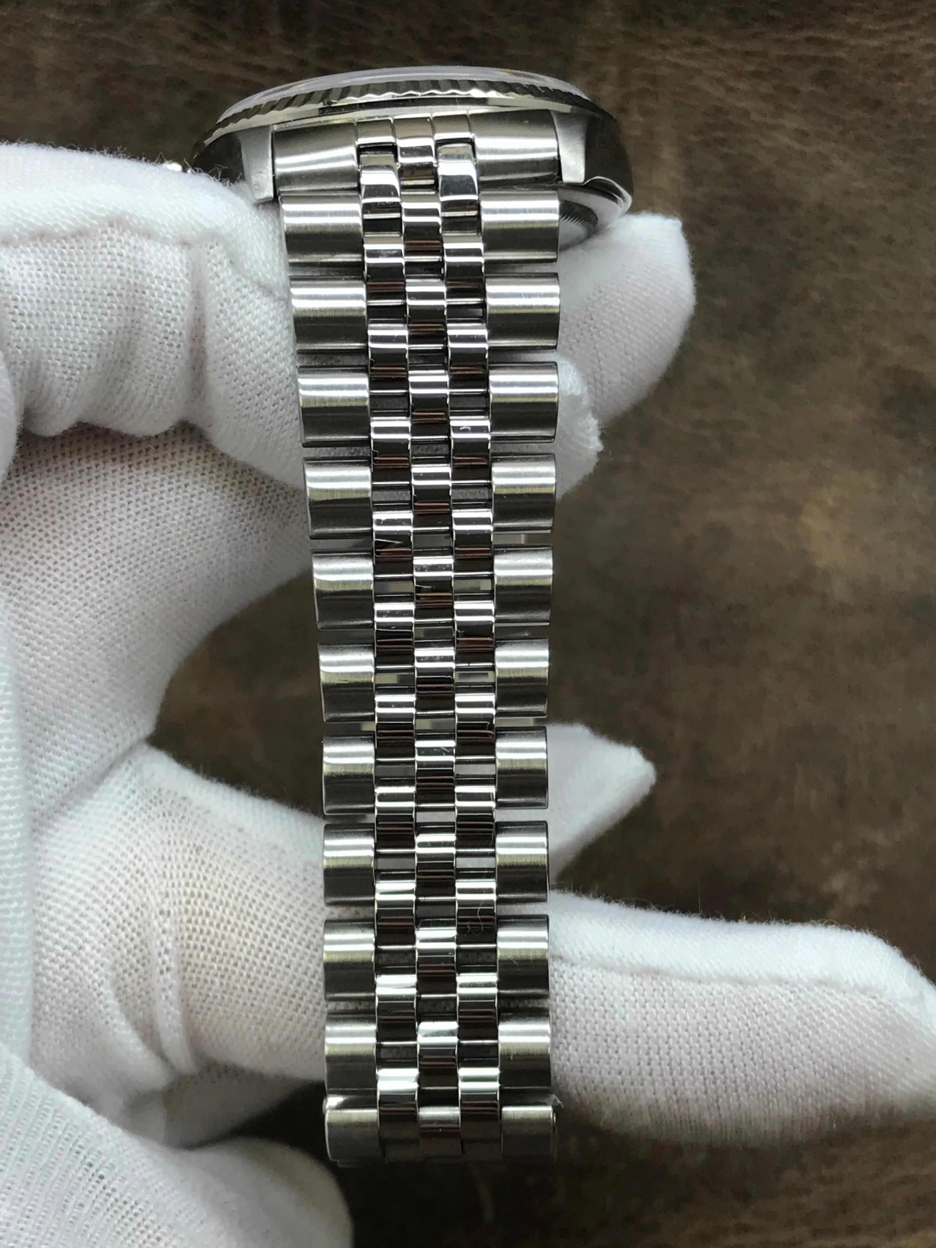 Rolex Datejust 36 16234 Offwhite Linen dial Dial Automatic Watch