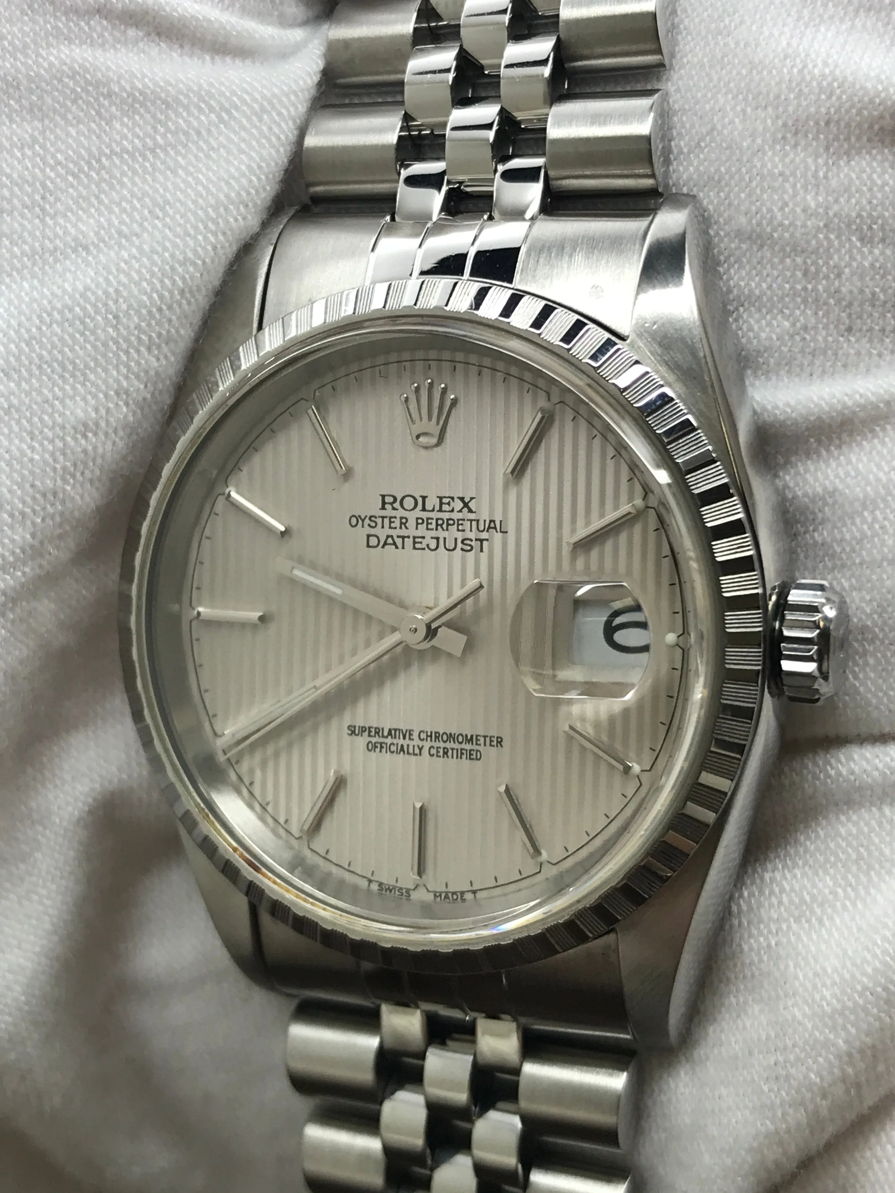 Rolex Datejust 36mm 16220 Silver Tapestry Dial Automatic Watch