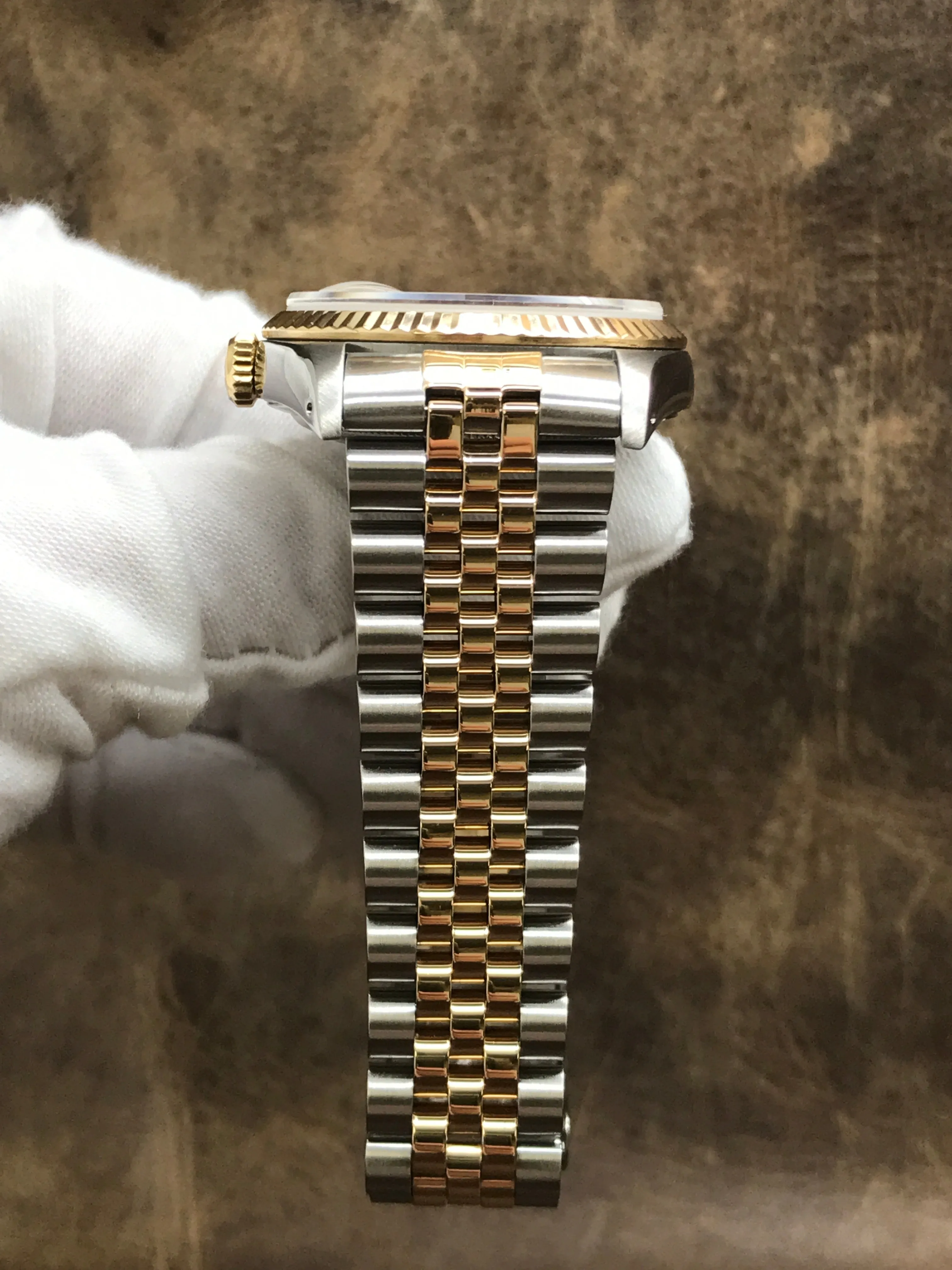 Rolex Datejust 36mm 16233 Silver Dial Automatic Watch