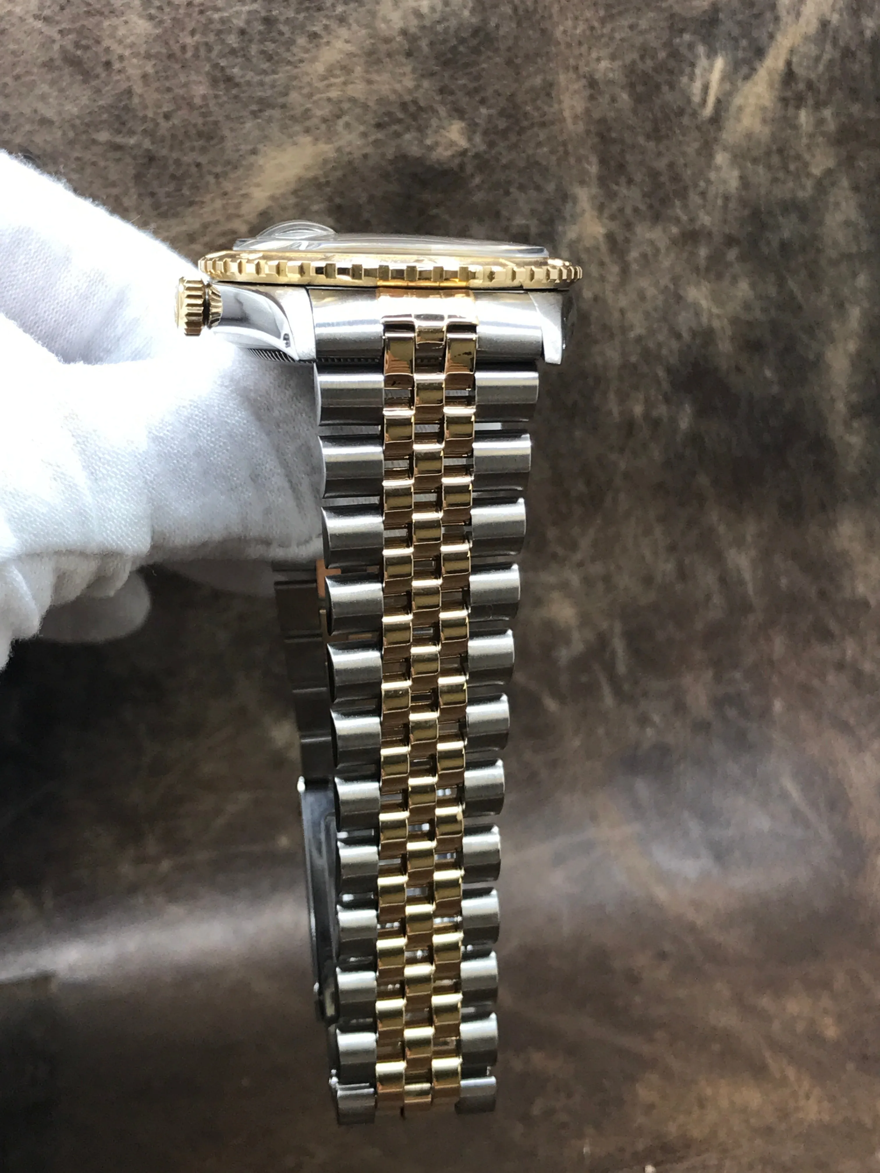 Rolex Datejust Turn-o-graph 16253 Silver Dial Automatic Watch