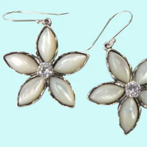 Romantic Earrings for women / floral earrings / dangle handmade jewelry