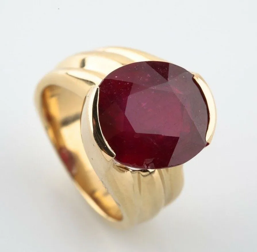 Ruby 9.92 carat Natural Oval Solitaire 14k Yellow Gold Fashion Ring Size 5.5