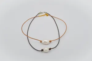 Single Pearl Choker
