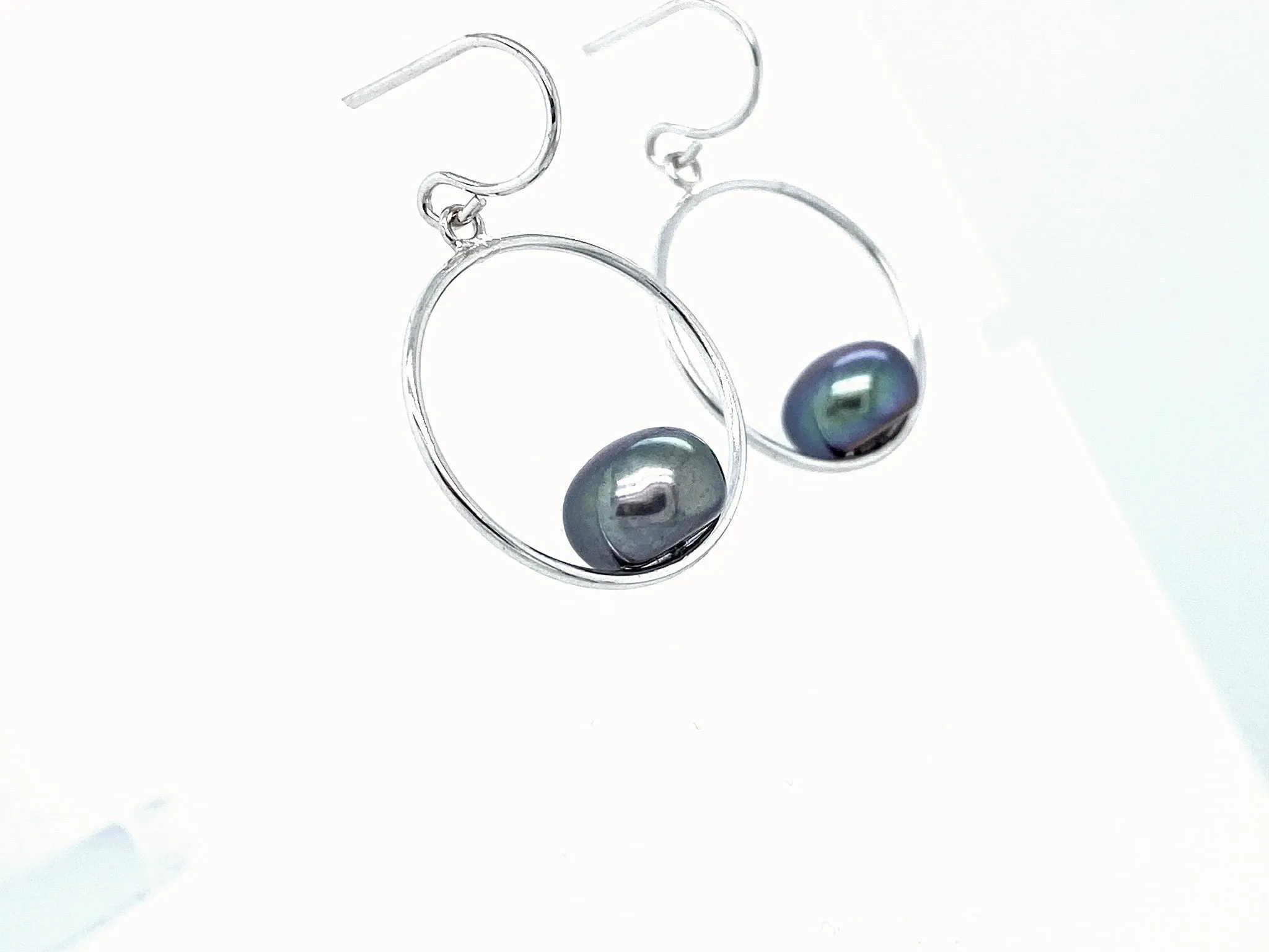 SS Peacock Pearl Dangle Earrings Freshwater 9mm, Pearl Orbit