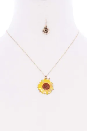 Sunflower Pendant Necklace