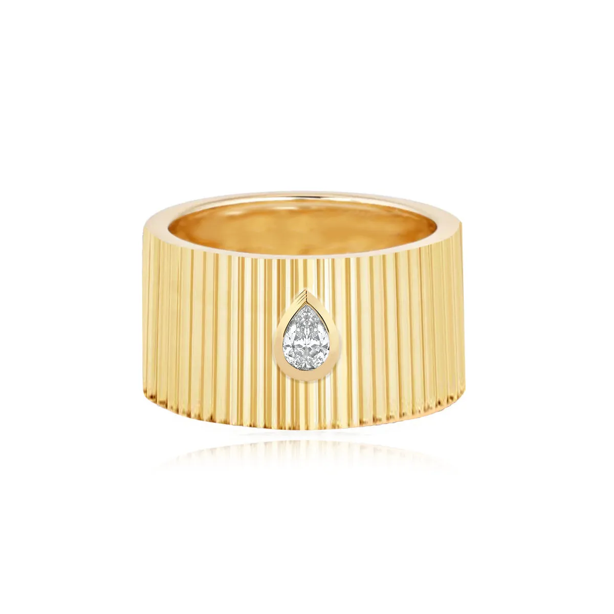 Thick Fluted Diamond Ring
