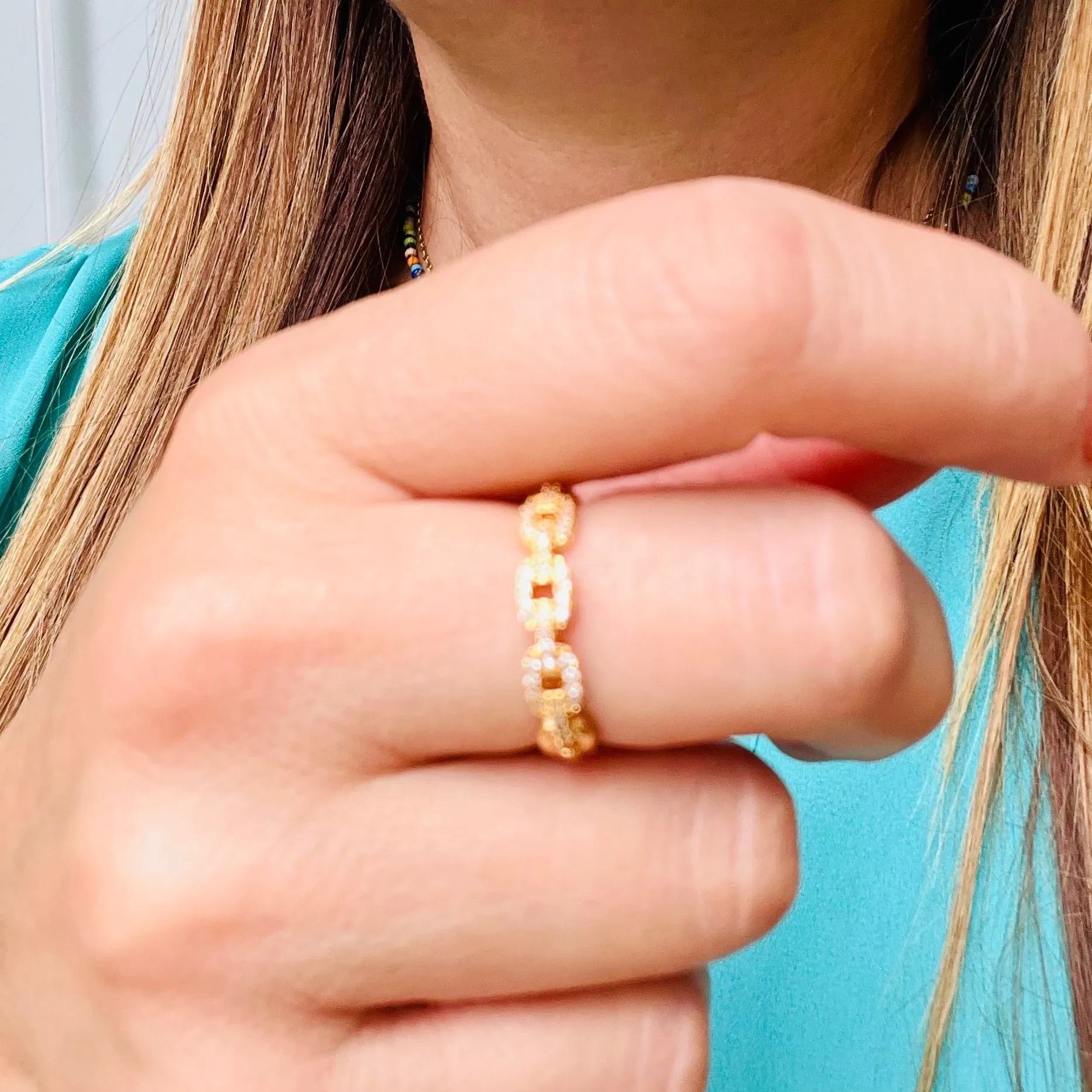 Twist Chain Open Zircon Ring