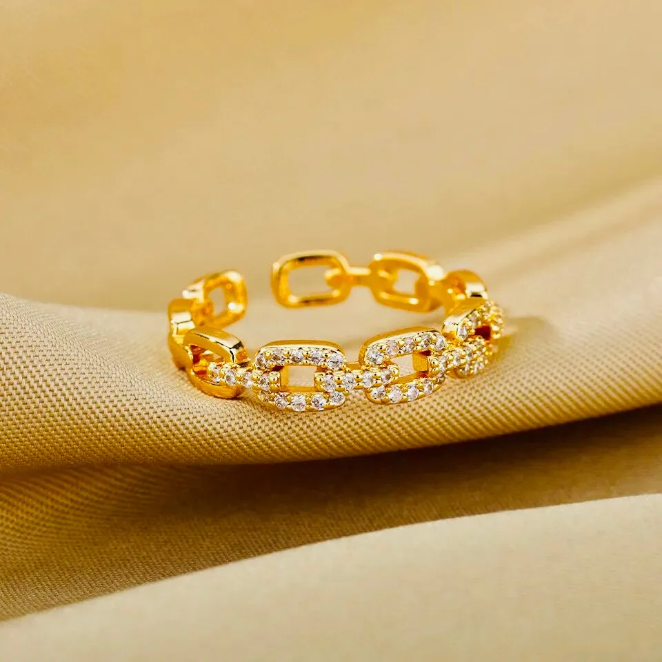 Twist Chain Open Zircon Ring