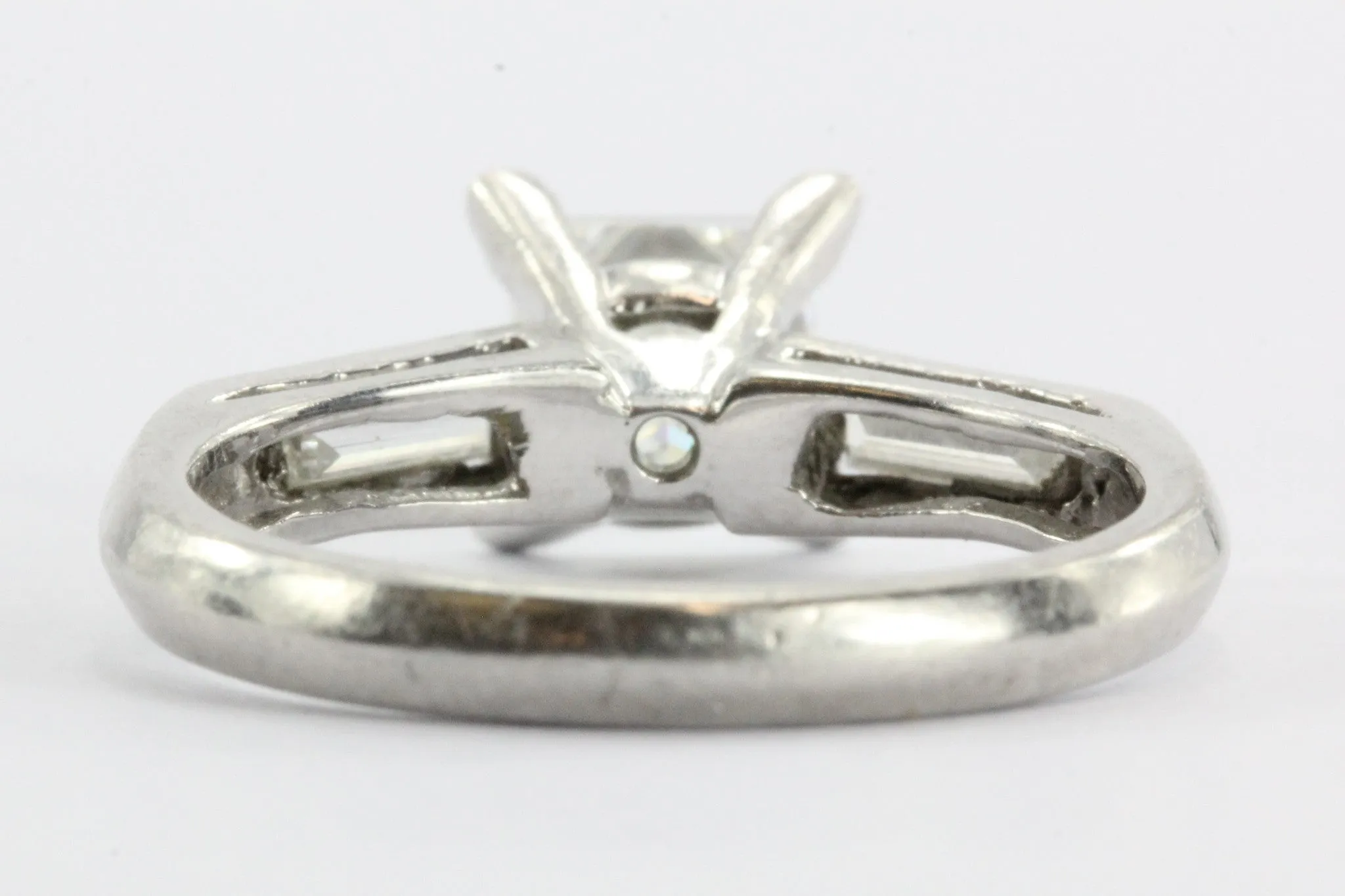 Vintage 1.12 Carat Princess Cut Diamond Platinum Engagement Ring 1.5 CTW