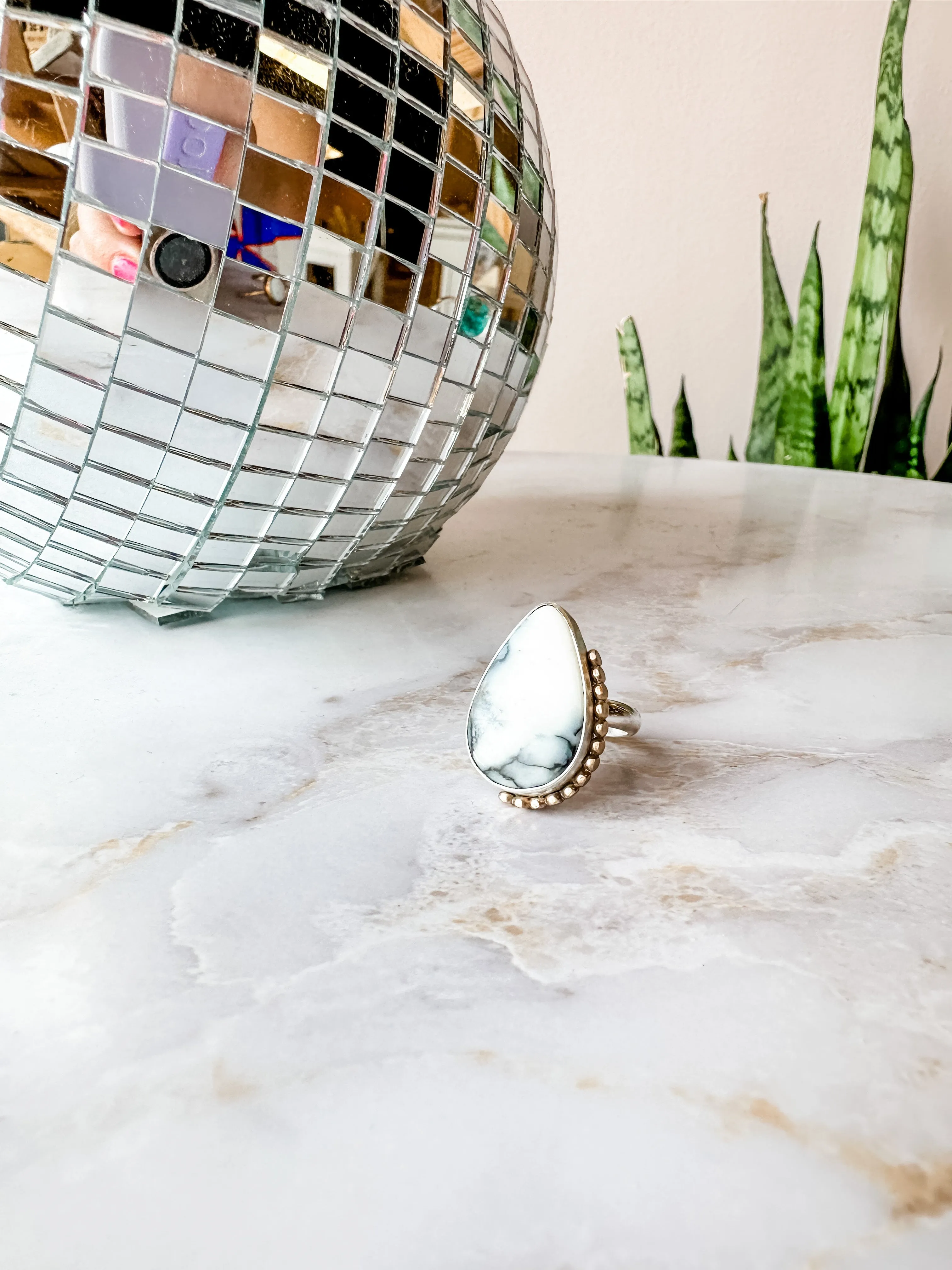 White Variscite Gold Bead Details Statement Ring size 6