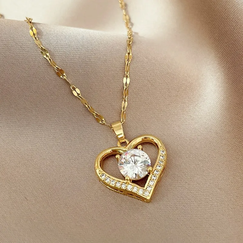 Women's Gold Stainless Steel Heart Pendant Necklace - Non-Fading Titanium Jewelry Piece
