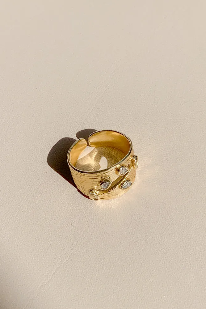Zeus Ring